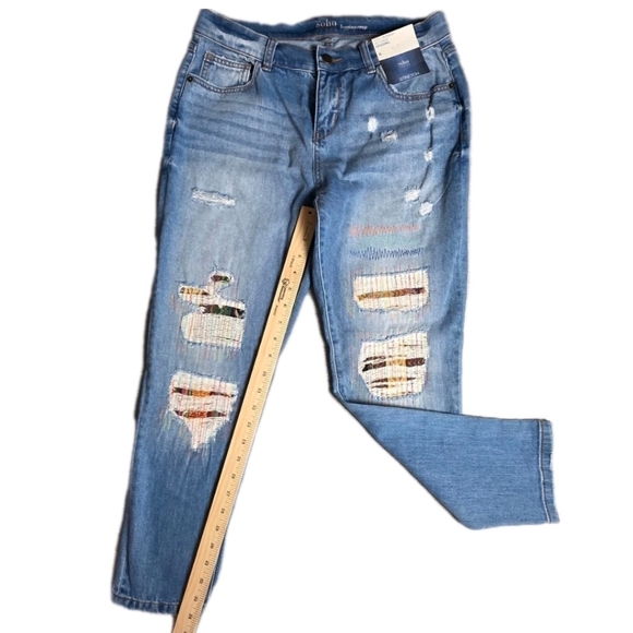 NY&Co SOHO Jeans Runway 25" Distressed Legging Crop - NWT Size 8 - Picture 6 of 7